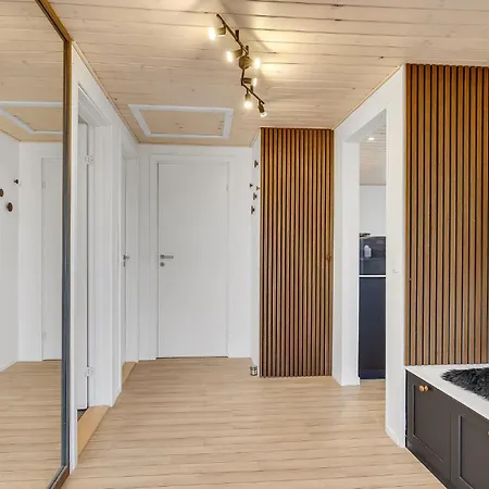Pet Friendly In With House Sea View