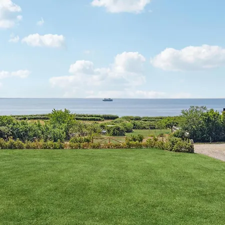 Pet Friendly In With House Sea View *