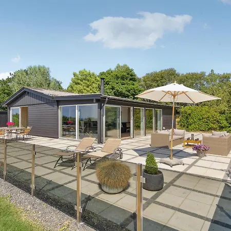 Pet Friendly In With House Sea View