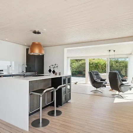 Pet Friendly In With House Sea View Faaborg